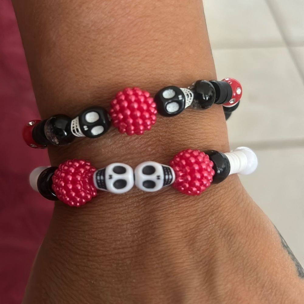 2 beautiful Halloween bracelets! This one reminds me of Coco movie 💀🎃